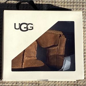 UGG Jesse ll bootie Infants 0-6 months